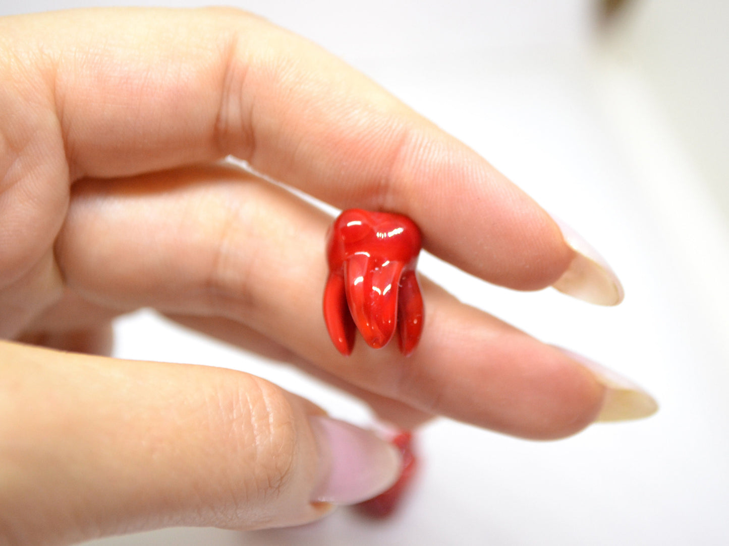 Red tooth beads, Red Molar beads, Glass Root tooth beads, Dentist gift, Dentist surprise,Lampwork beads, Teeth necklace