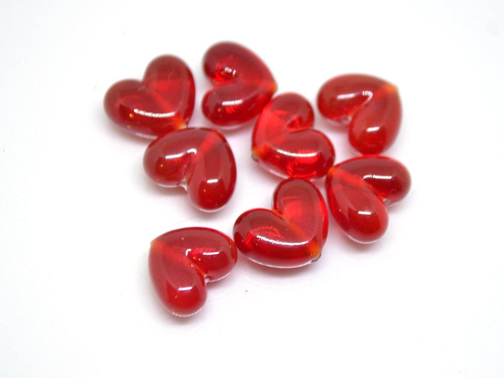 Small red heart beads, Lampwork heart, Flat heart beads, Red glass beads, Glass heart shape bead, Heart jewelry making, Artisan lampwork
