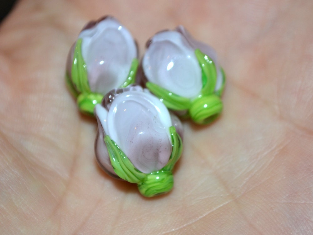 Pale pink flower bud beads, Jewelry glass beads, Blush pink floral lampwork, DIY earrings, Spring lampwork, Flower lampwork beads