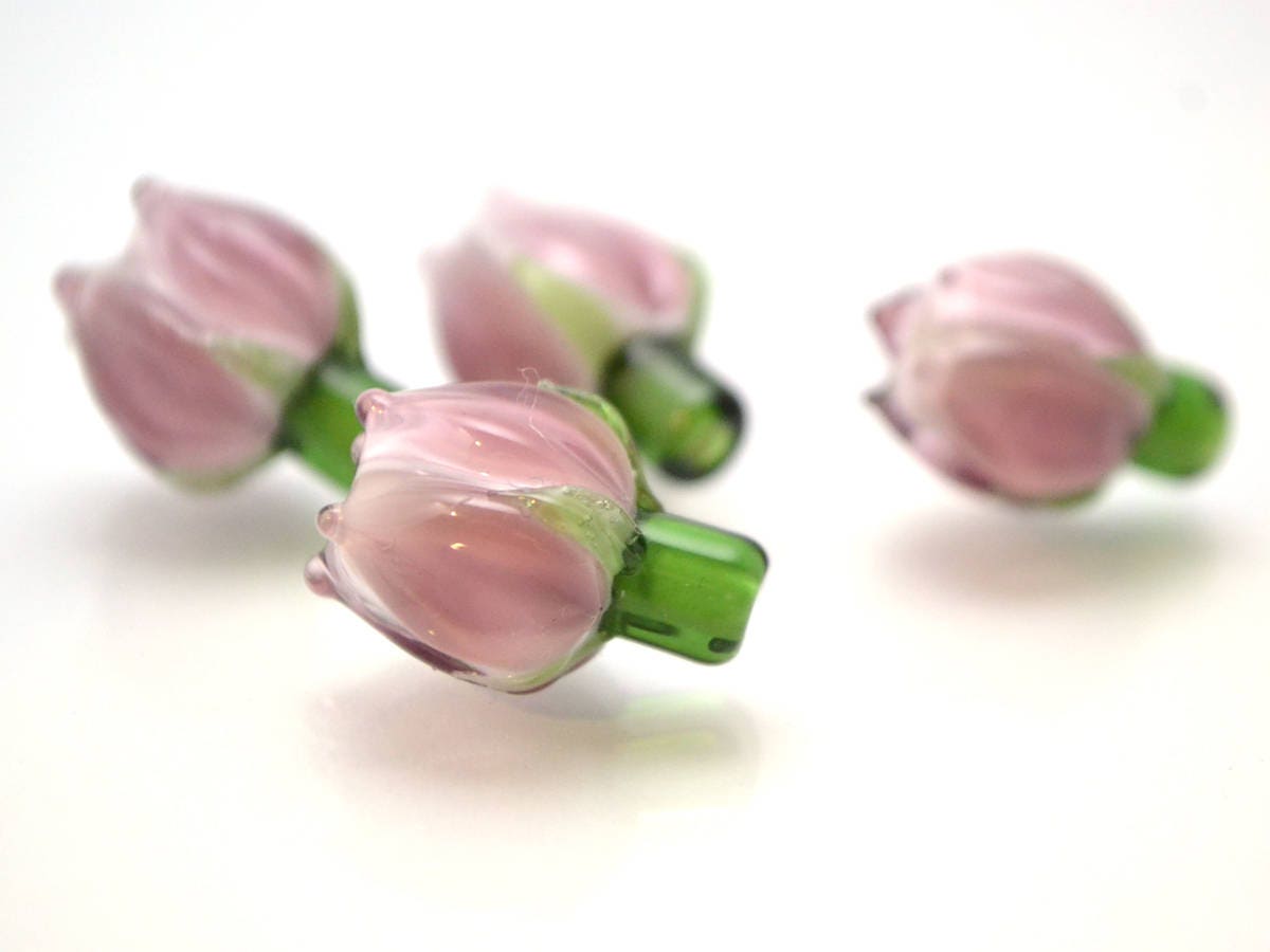 lilac flower lampwork bud bead floral jewelry jewelry making set artisan lampwork glass pink bead tender lilac bead necklace earrings green
