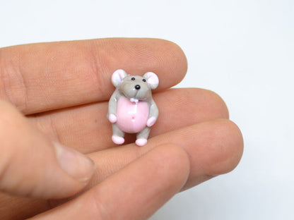 Glass Rat beads, Rat pendant charm, Tiny mouse bead, Jewelry making, Year of the rat, chinese new year, new year gift, Symbol of the year