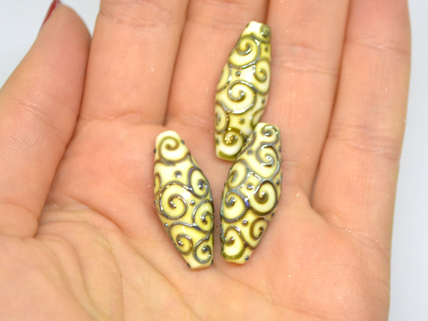 Ivory rhombus focal beads with gold curls, White milk glass beads, Mirror effect beads, Artisan lampwork