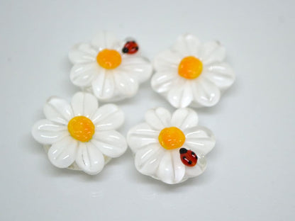 Chamomile flower lampwork beads with ladybug, Lentils beads, White flower beads, White floral lampwork