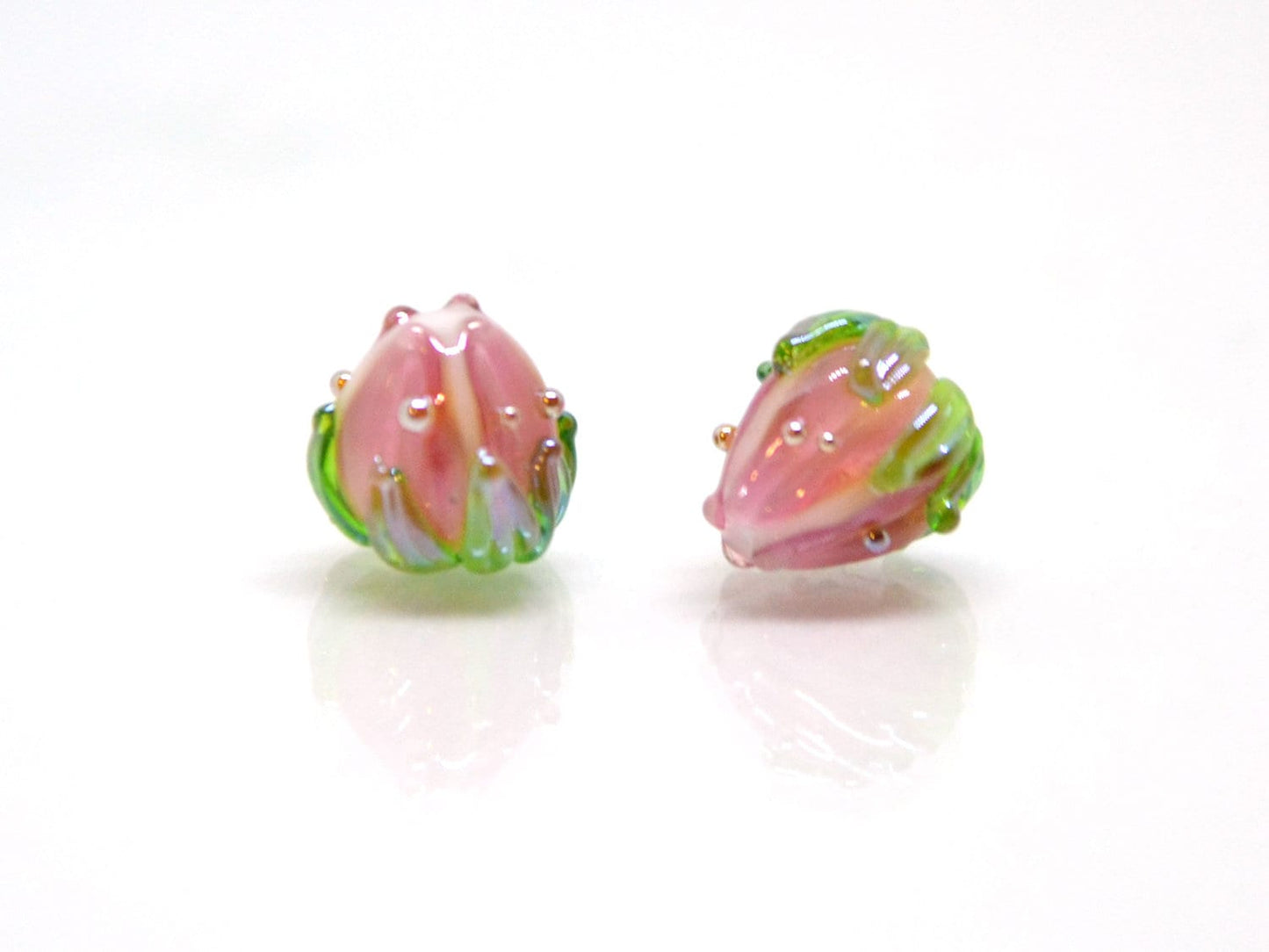Light pink flower beads with green leaves, Tiny glass beads, through hole, 7mm flower beads, Artisan lampwork,