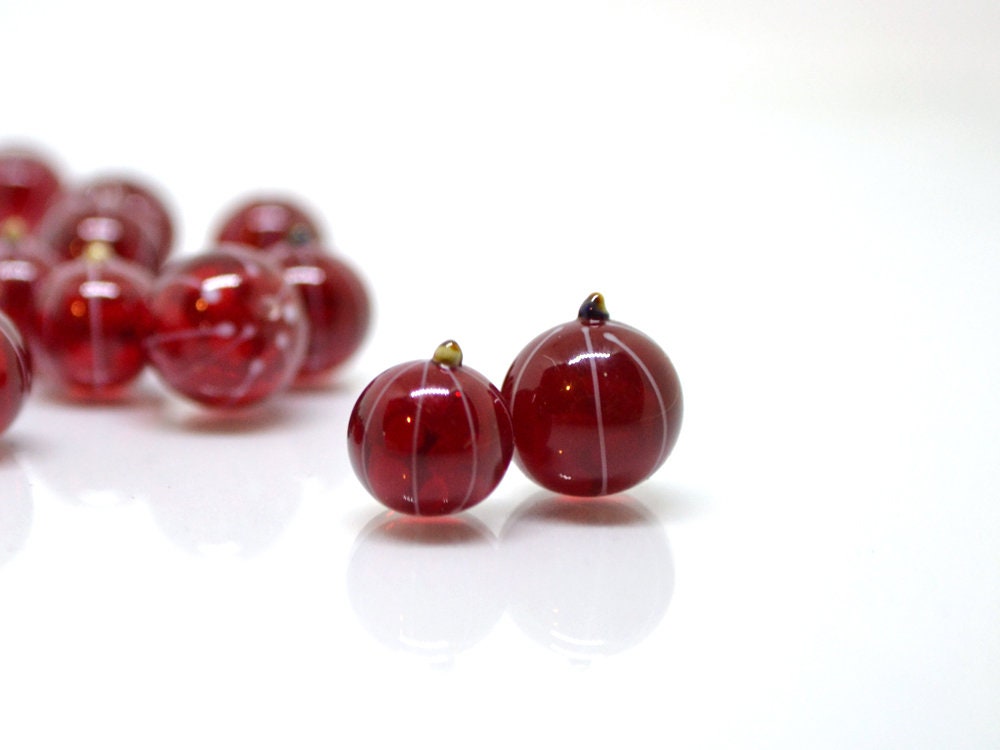 Lampwork Red currant beads, Gloss glass berries, Lampwork berry, Glass Redcurrant, Red berries white stripes, half-drilled beads