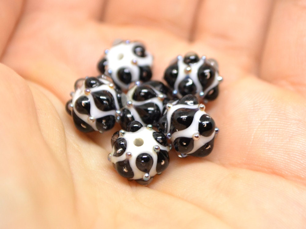 White black handmade glass bead, 10mm glass beads, White lampwork, Artisan lampwork, Beads for bracelet, Black and White