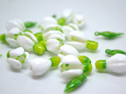 Lampwork snowdrop flower beads, White glass beads, Floral lampwork, Spring beads, Nature inspired,Artisan lampwork,white green, glass flower