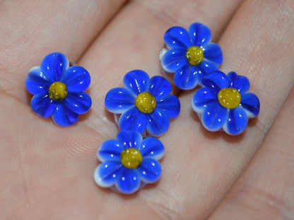 Blue Lampwork Chamomile beads, Cobalt blue Chamomile flower bead, Blue and yellow beads, Beads for bracelet, Blue flower bead, Blue lampwork