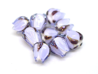 Lavender small lampwork beads, Light purple flower beads, Tiny glass beads, 7mm flower beads, Artisan lampwork