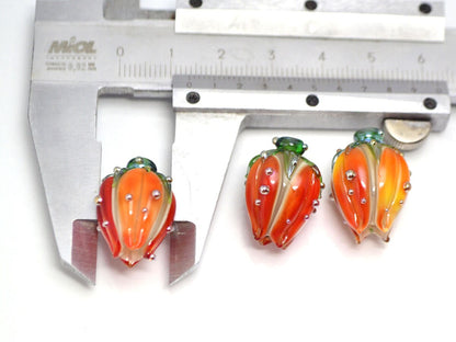 Red rosebud Handmade Lampwork Beads Artisan Lampwork Flower Glass Beads Red Orange Glass Beads Glass Floral Lampwork Flower Bud Rose Beads