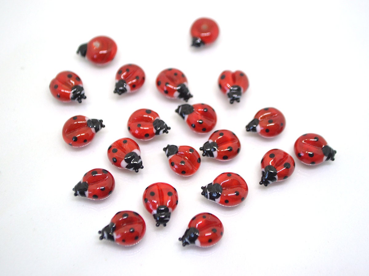 Lampwork ladybug beads