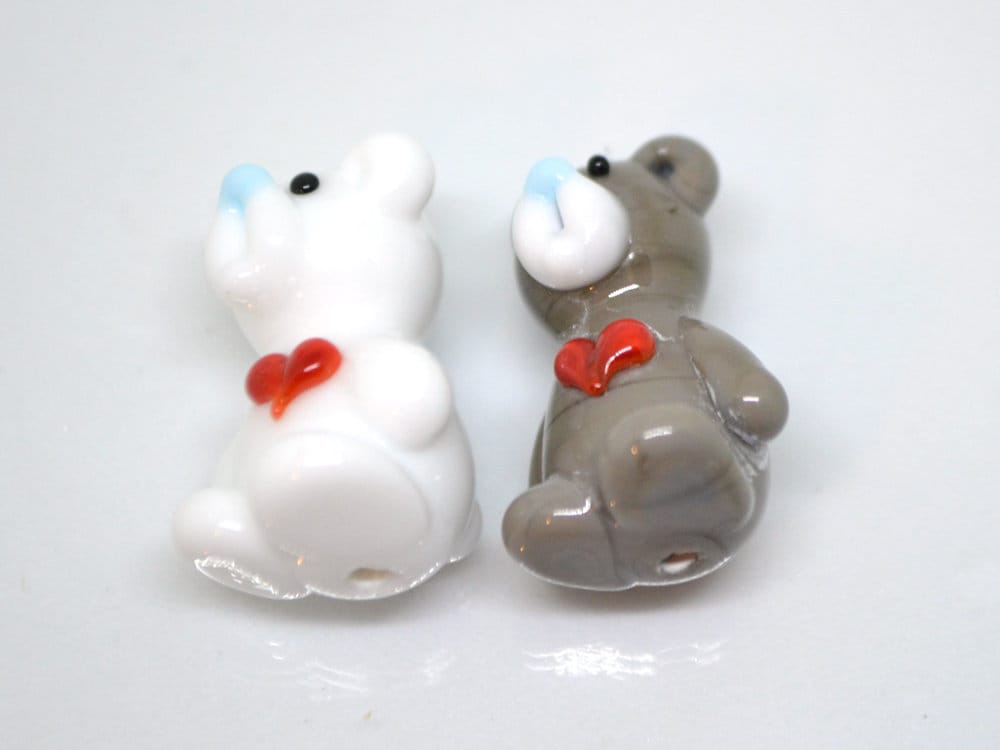 Lampwork bear beads