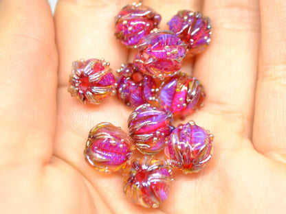 Fuchsia red gold flower beads, 10mm flower beads, Flower glass beads, Artisan Lampwork, Bright glass beads, Handmade glass art, Floral beads