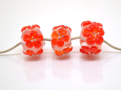 red flower beads red glass beads with flowers red transparent bead clear lampwork beads summer bright red beads earrings making jewelry