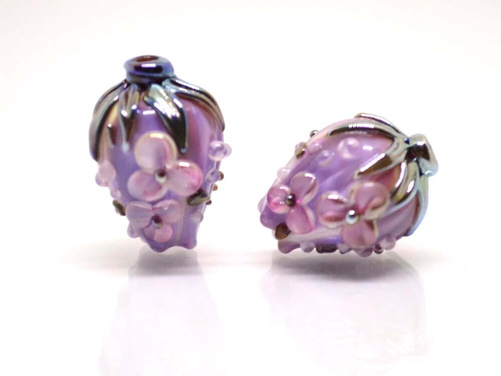 Lavender flower bouquet lampwork beads, Light purple lampwork beads, Artisan lampwork, beads for Designer
