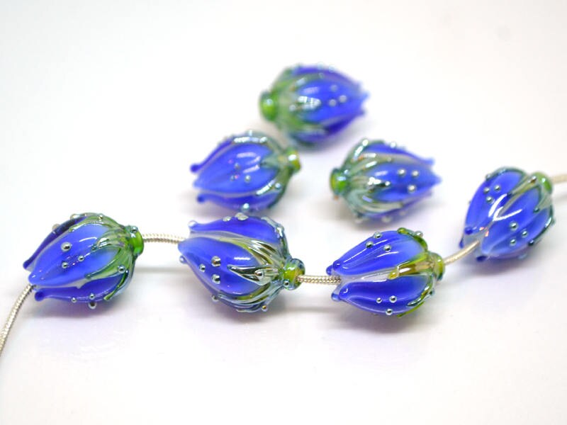 cobalt blue glass flower beads for jewelry blue flower earrings blue lampwork beads blue flower bud handmade beads earrings pair cobalt blue