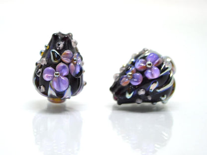 Purple black flower bouquet lampwork beads, Lampwork earrings DIY, SRA lampwork, Artisan lampwork, Designer beads, 17-21mm glass beads