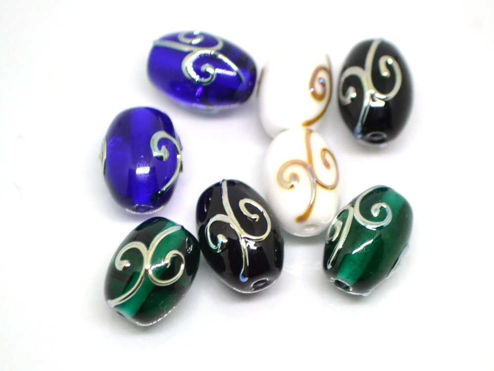 Emerald green oval glass beads silver curles, Barrel lampwork beads, Handmade glass, Jewelry supplies, Bead set, Beads for necklace jewelry
