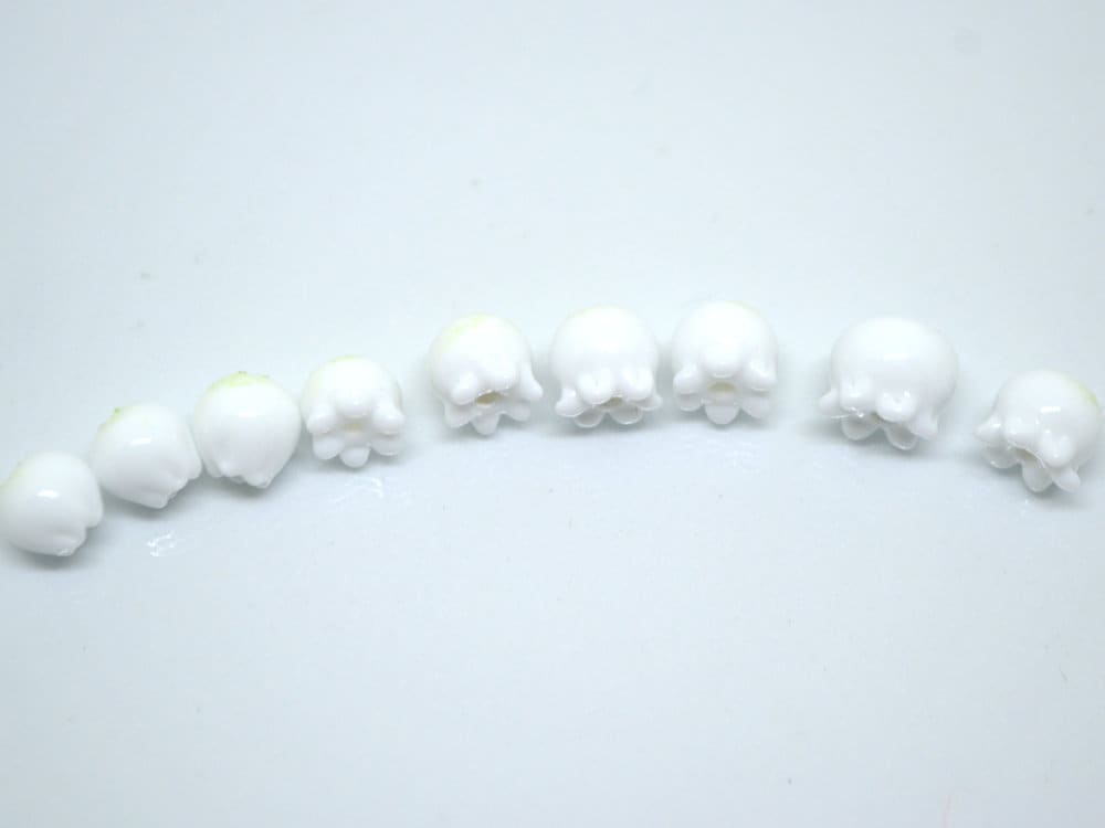Lampwork lily of the valley beads, Glass may-lily beads, Floral lampwork beads, Tiny beads, White flower bud beads