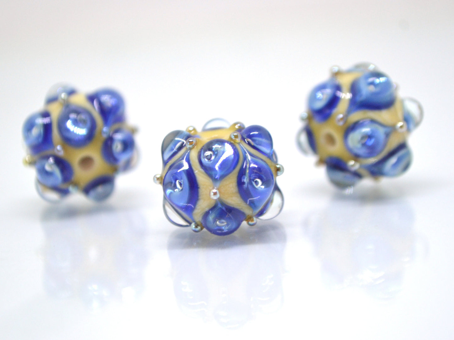 Blue beige handmade glass bead, 15 mm glass beads, Deep blue lampwork, Artisan lampwork, Beads for necklaces, Jewelry beads
