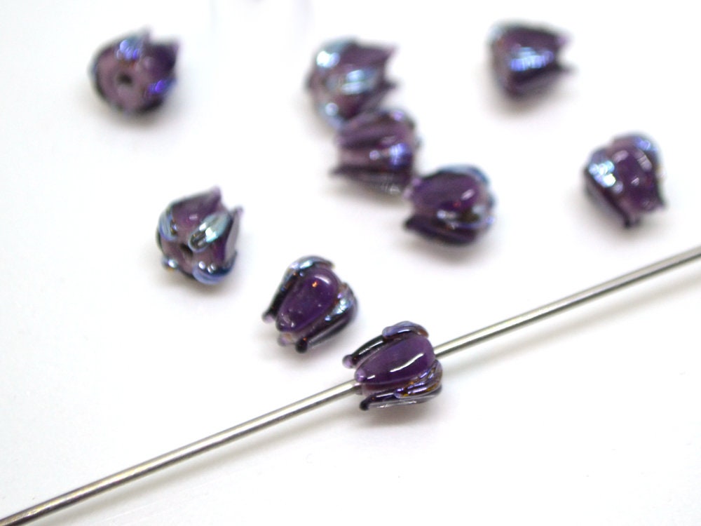 Dark purple small lampwork beads, purple silver flower beads, Tiny glass beads, 7mm flower beads, Artisan lampwork