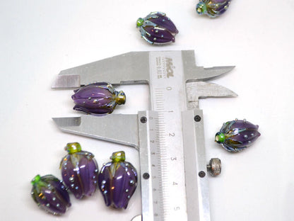 dark purple flower lampwork handmade beads glass  Flower pendant necklace artisan lampwork flower lampwork glass beads flower bead purple