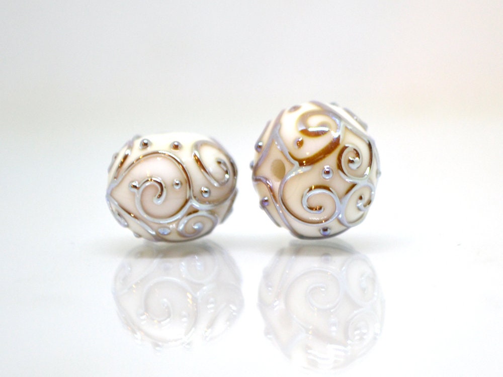 White beads with silver curls, Glass art beads, Handmade lampwork beads, Artisan lampwork Set, Round beads, Jewelry making, Beads set