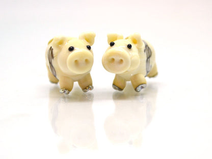 Glass piggy bank beads