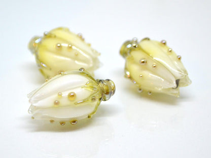 white flower glass beads for jewelry making wedding jewelry bridal jewelry flower girl jewelry floral glass beads white lampwork beads beige