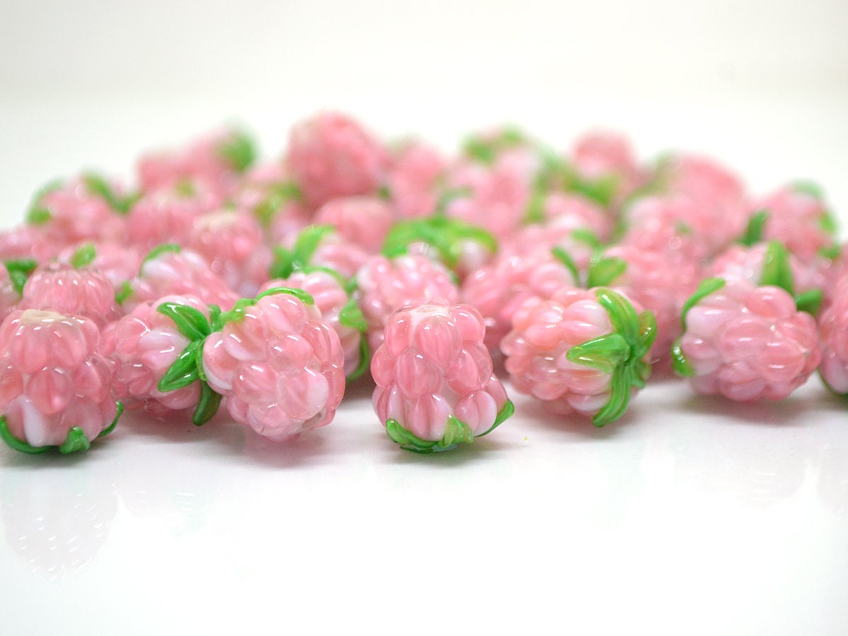 Tender pink lampwork raspberry, Glass berry beads, Lampwork raspberries, Glass fruit beads, Glass Raspberry, Lampwork berry beads