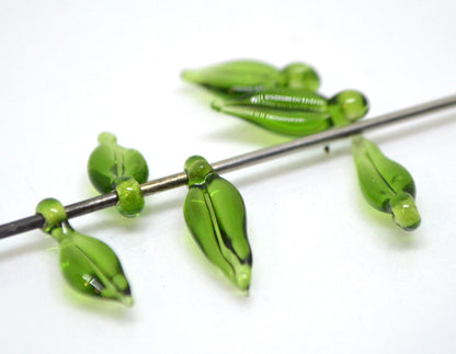Green lampwork leaf beads Glass leaves Top drilled leaf beads Lampwork bead set Jewelry making Leaf charm Flower Floral Artisan lampwork