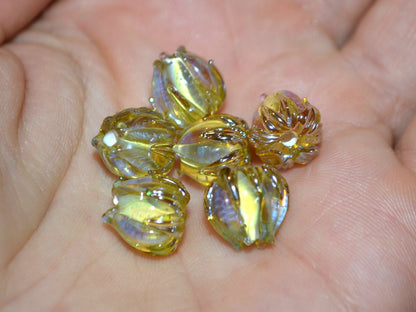 Yellow gold flower beads, Lemon yellow lampwork beads, 10mm flower beads, flower lampwork bead, Artisan lampwork, transparent beads