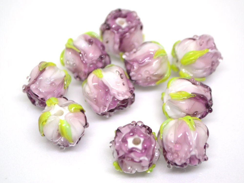 Amethyst white rosebud beads, Lilac floral lampwork, Lilac glass beads, DIY Jewelry, Flower glass beads, Flower Jewelry, Made for order
