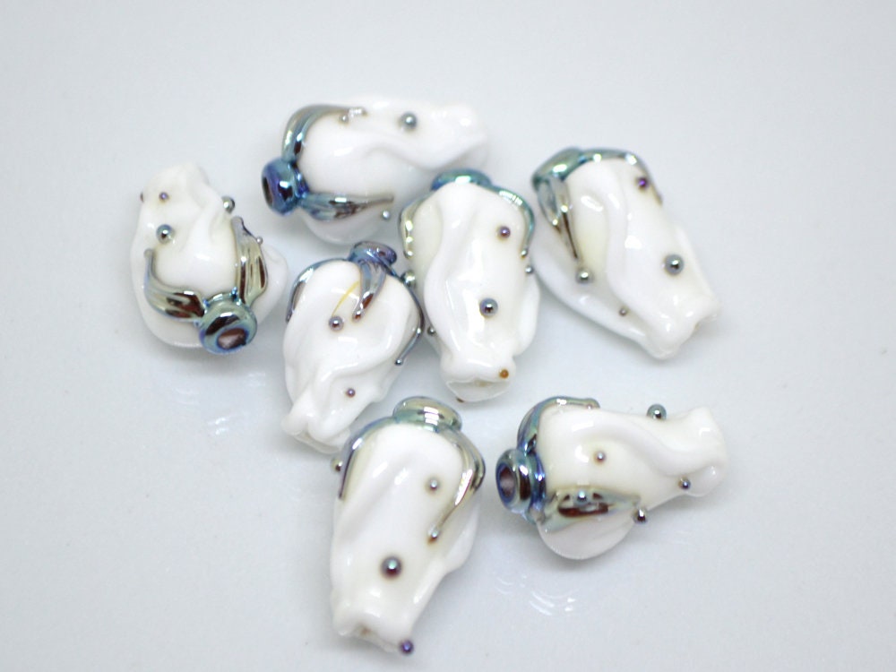 White twist rosebud beads, Wedding flower Glass Bead, Floral lampwork bead, Artisan lampwork beads