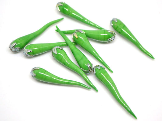 Green chili peppers, Lampwork chile beads, Vegetable beads, Lampwork vegetables, Vegetable jewelry, Vegetable garden, vegetable pendant