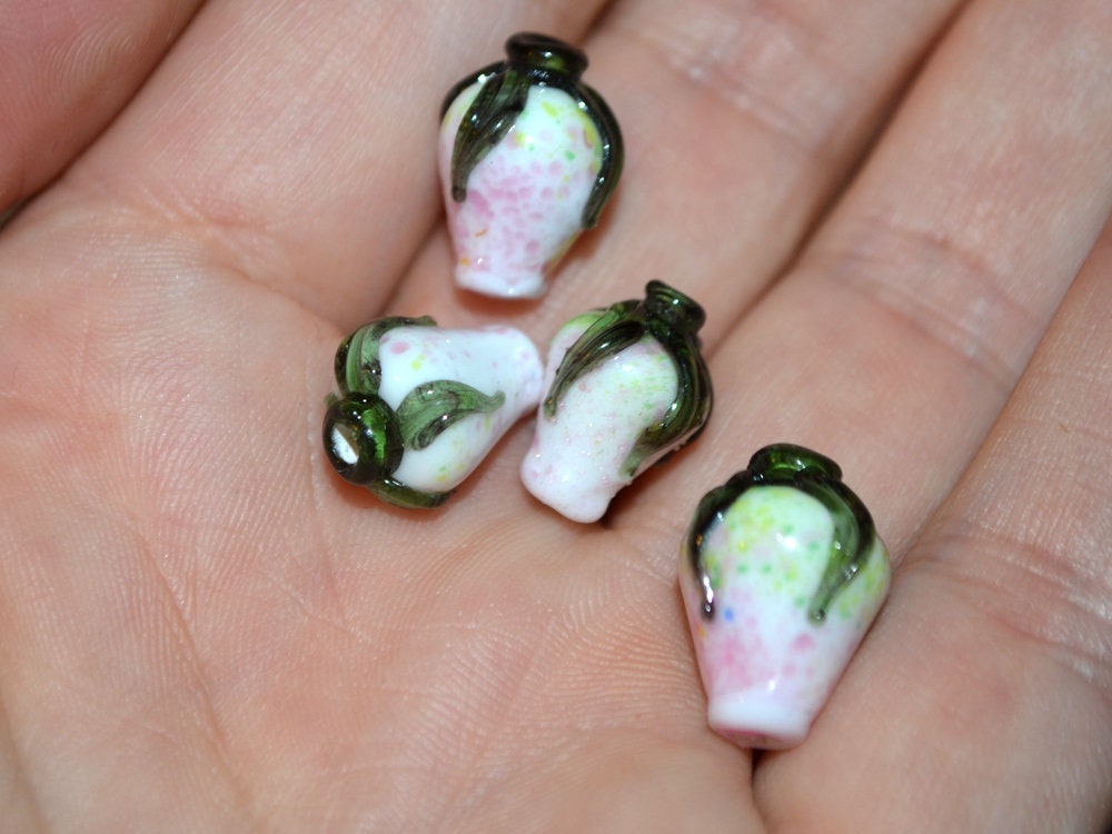 Pink white twist rosebud beads, Spring flower Glass Beads, Floral lampwork bead, Pink green flower buds, Artisan lampwork beads, OliVerStar